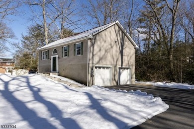 Lake Home Sale Pending in West Milford, New Jersey