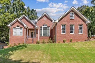 Lake Lanier Home For Sale in Flowery Branch Georgia