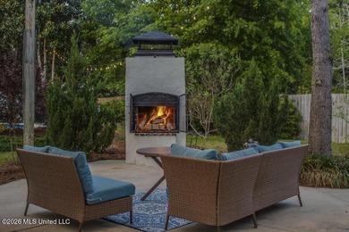 Private Resort-Style Retreat on just under an acre | Pool | - photo 3