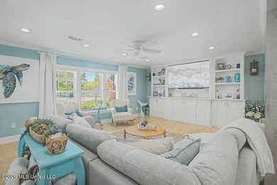Private Resort-Style Retreat on just under an acre | Pool | - photo 9