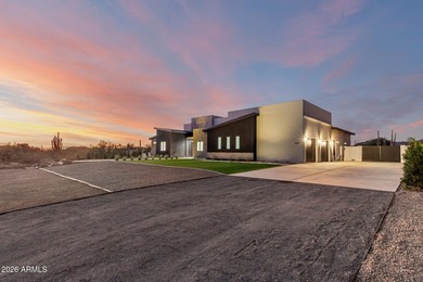 Exceptional craftsmanship and contemporary desert elegance come - photo 6