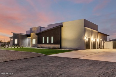Exceptional craftsmanship and contemporary desert elegance come - photo 7