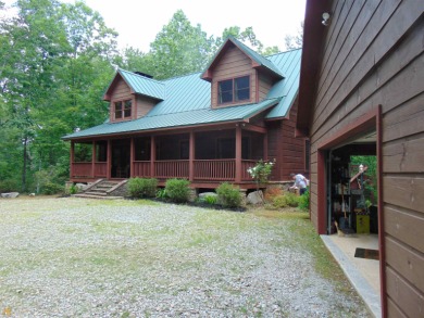 Lake Rabun Home For Sale in Lakemont Georgia