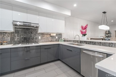 23057 Park Este - photo 15
