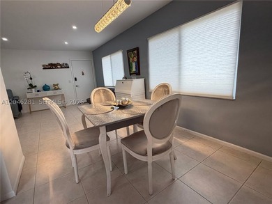 Beautifully renovated 2- bedroom, 2 bath, corner unit featuring - photo 6
