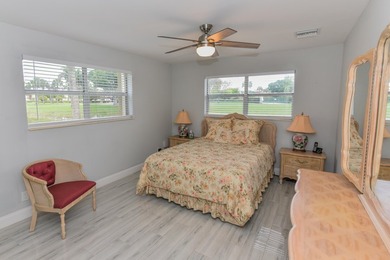 Adorable waterfront villa filled with natural light! This - photo 19