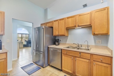 Welcome to this beautifully maintained 4-bedroom, 2-bathroom - photo 22