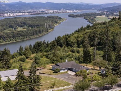 Million Dollar View!! Enjoy breathtaking 150-degree panoramic - photo 22