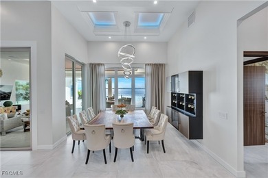 Spectacular Riverfront Estate: More than 1/2 acre lot (21,824sqf - photo 29