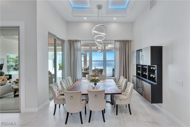 Spectacular Riverfront Estate: More than 1/2 acre lot (21,824sqf - photo 30