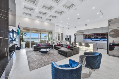Spectacular Riverfront Estate: More than 1/2 acre lot (21,824sqf - photo 35