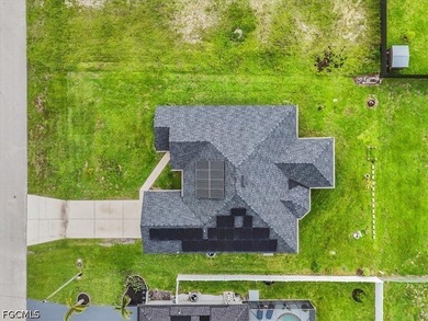 Welcome to this beautifully maintained 4-bedroom, 2-bathroom - photo 36