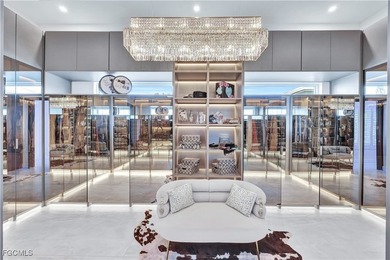 Spectacular Riverfront Estate: More than 1/2 acre lot (21,824sqf - photo 39