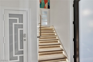 Spectacular Riverfront Estate: More than 1/2 acre lot (21,824sqf - photo 42