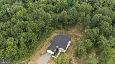 Experience the perfect blend of luxury, privacy, and peaceful - photo 46
