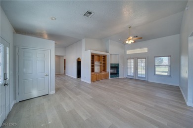 Outstanding floor plan with retro decore in the Executive Golf