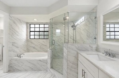 Welcome to this 3-bedroom, 2.5-bathroom single-story residence - photo 8