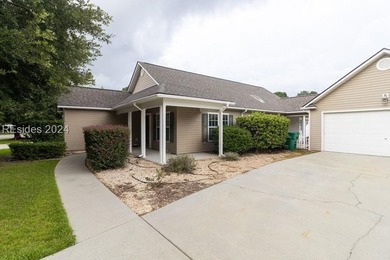 Welcome to 74 Bridgewater Drive, a beautifully maintained 3 - photo 10