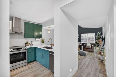 RARELY AVAILABLE and beautifully updated, 3- bed, 2- bath - photo 4