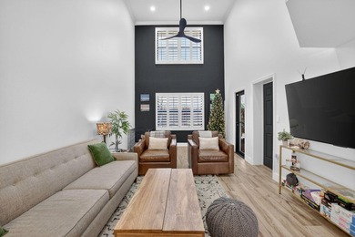 RARELY AVAILABLE and beautifully updated, 3- bed, 2- bath - photo 6