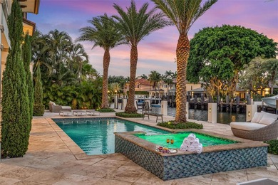 Stunning transitional deepwater estate on 95 feet of prime Las - photo 2