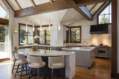 Location, Location, Location. ''Knob Hill Masterpiece'' High on - photo 15