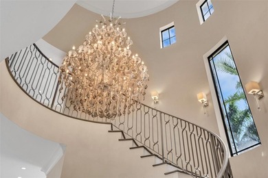 Stunning transitional deepwater estate on 95 feet of prime Las - photo 7