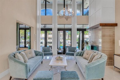 Stunning transitional deepwater estate on 95 feet of prime Las - photo 9