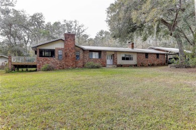 (private lake, pond, creek) Home For Sale in Brooksville Florida