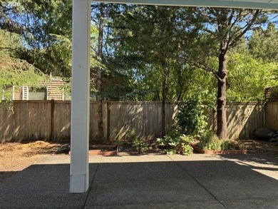 Beautiful home in quiet secluded neighborhood. Surrounded by - photo 28