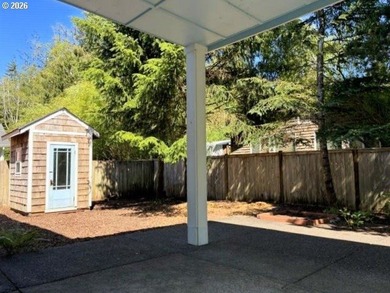 Beautiful home in quiet secluded neighborhood. Surrounded by - photo 29