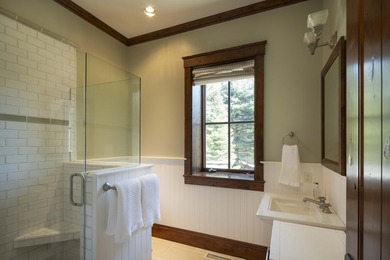 Location, Location, Location. ''Knob Hill Masterpiece'' High on - photo 32