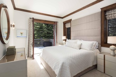 Location, Location, Location. ''Knob Hill Masterpiece'' High on - photo 33