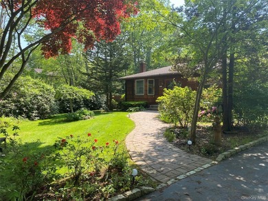 Feel the warmth of this home the moment you walk through the - photo 37