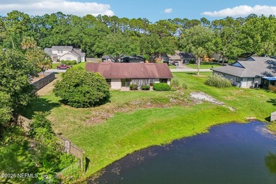RARE OPPORTUNITY!!! LAKEFRONT HOME PRICED BELOW MARKET VALUE IN - photo 4