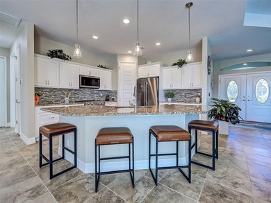 Stunning 2018 built absolutely immaculate WATERFRONT 3 bedroom - photo 6