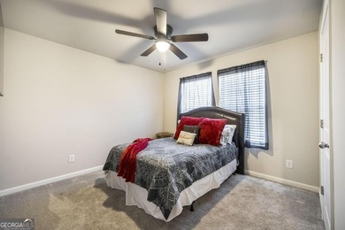 Welcome to 112 Shalako, a beautifully upgraded home offering 5 - photo 20