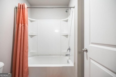 Welcome to 112 Shalako, a beautifully upgraded home offering 5 - photo 24