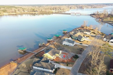 Lakefront Luxury in Newport on Lake Greenwood Experience - photo 12