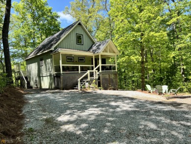 Lake Burton Home For Sale in Clayton Georgia