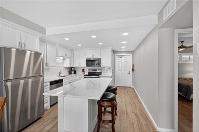 Beautiful Gulfstream Fourth floor BEACHFRONT condo. A *must see* - photo 11