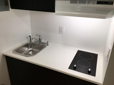 Beach block studio at Seashore Club Condominiums, where the - photo 11