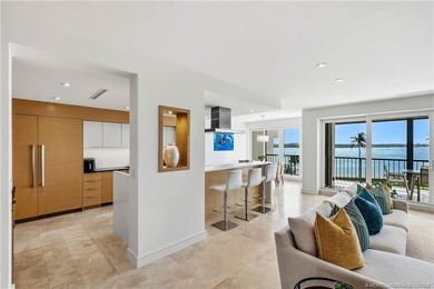 Chic 3rd floor condo in Sailfish Point offers an exceptional - photo 11