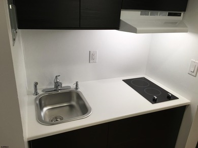 Beach block studio at Seashore Club Condominiums, where the - photo 12