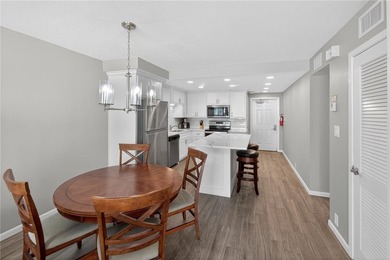 Beautiful Gulfstream Fourth floor BEACHFRONT condo. A *must see* - photo 14