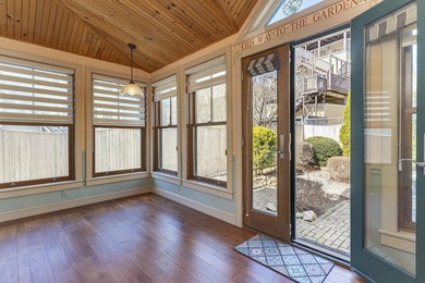 This beautifully maintained West End Victorian features - photo 30