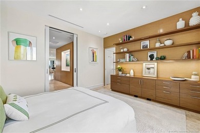 Chic 3rd floor condo in Sailfish Point offers an exceptional - photo 30