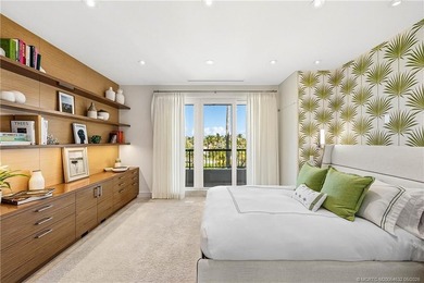 Chic 3rd floor condo in Sailfish Point offers an exceptional - photo 31