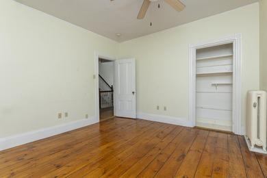 This beautifully maintained West End Victorian features - photo 42