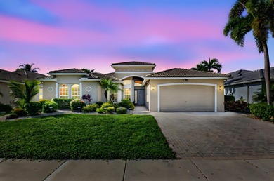 Lake Home For Sale in Delray Beach, Florida